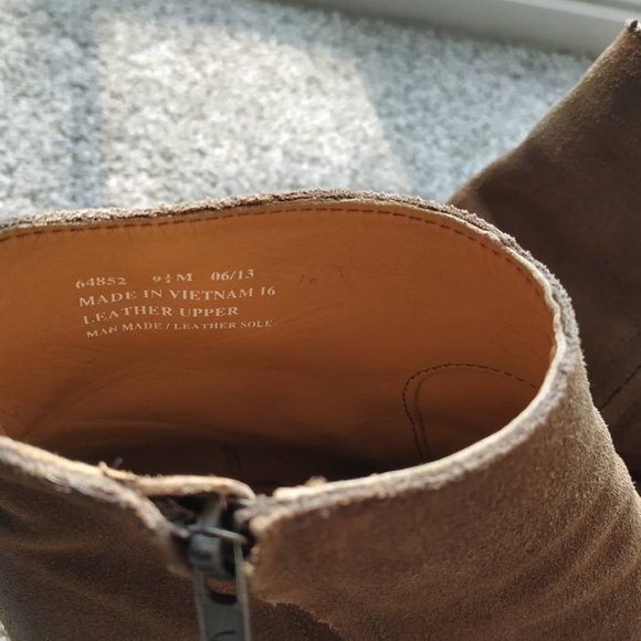 🤍Heeled Chelsea Boot - Picture 2 of 3